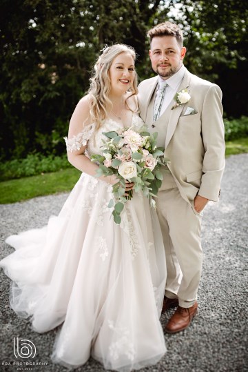 Bridal bouquet soft blush flowers - sweet avalanche roses - dahlia - mansfield park spray roses - astilbe - eucalyptus lisianthus - blush wedding - shustoke farm barn