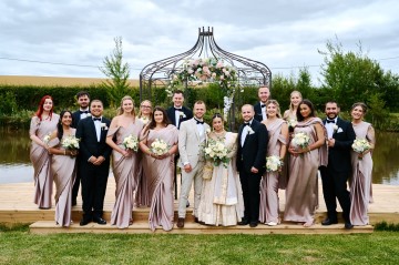 Ivory wedding flowers - bridal bouquet - Highland Barn Atherstone - Ivory Avalanche Roses - Frilly Lisianthus - gypsophila - spray Roses - eucalyptus - Indian Bride - barn wedding  