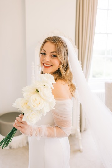 ivory bridal bouquet roses - bourton hall wedding mansion rugby - elegant ivory rose wedding flowers 