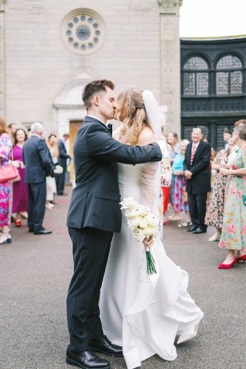 ivory bridal bouquet roses - bourton hall wedding mansion rugby - elegant ivory rose wedding flowers 