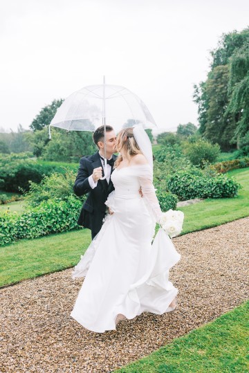 ivory bridal bouquet roses - bourton hall wedding mansion rugby - elegant ivory rose wedding flowers 