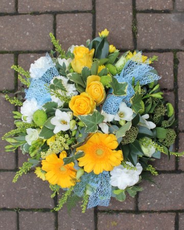 Posy Display -Yellows and Ivory With Blue Bows