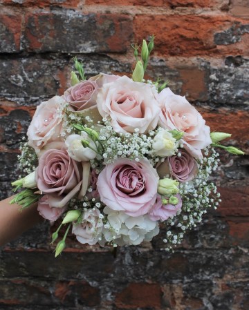 Bridal bouquet featuring "Amnesia" "Faith" & "Quicksand" Roses  - Gypsophila - Lisianthus - Hydrangea 