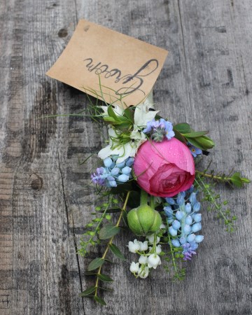 grooms buttonhole - pink ranunculus - pale blue muscari - pink and blue wedding flowers 